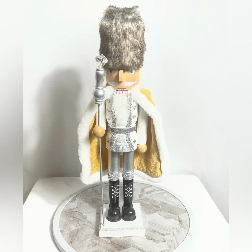 White Silver Gold Faux Fur Nutcracker King 15 Inch Christmas Decor Figurine